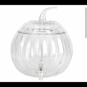 Pumpkin drink dispenser